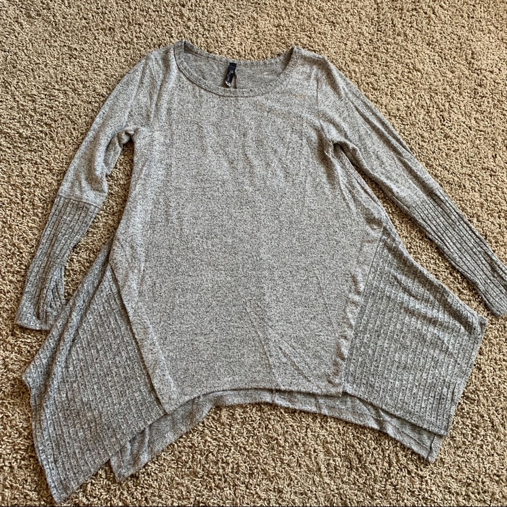 Grey Sweater - Picture 3 of 3
